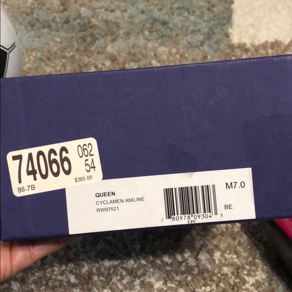 Stuart Weitzman Pink Pumps - Picture 4 of 5